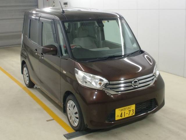 3022 NISSAN DAYZ ROOX B21A 2015 г. (NAA Nagoya)